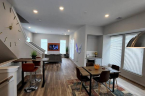 *LUXURY 3 STORY* 3-BEDROOM GALLERIA ESCAPE (HPLE)